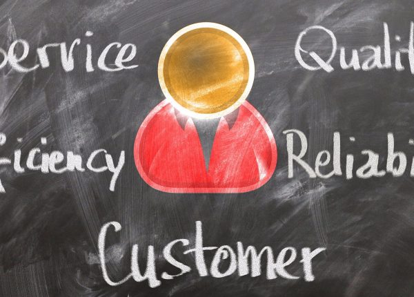 customer-1253483_1920-e1533062414906