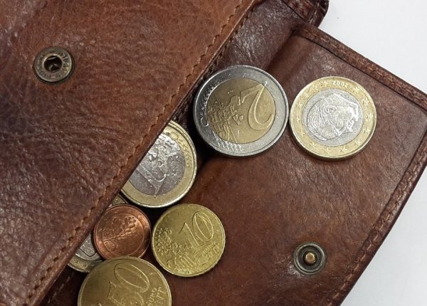 purse-1359848_1920-e1530660633389